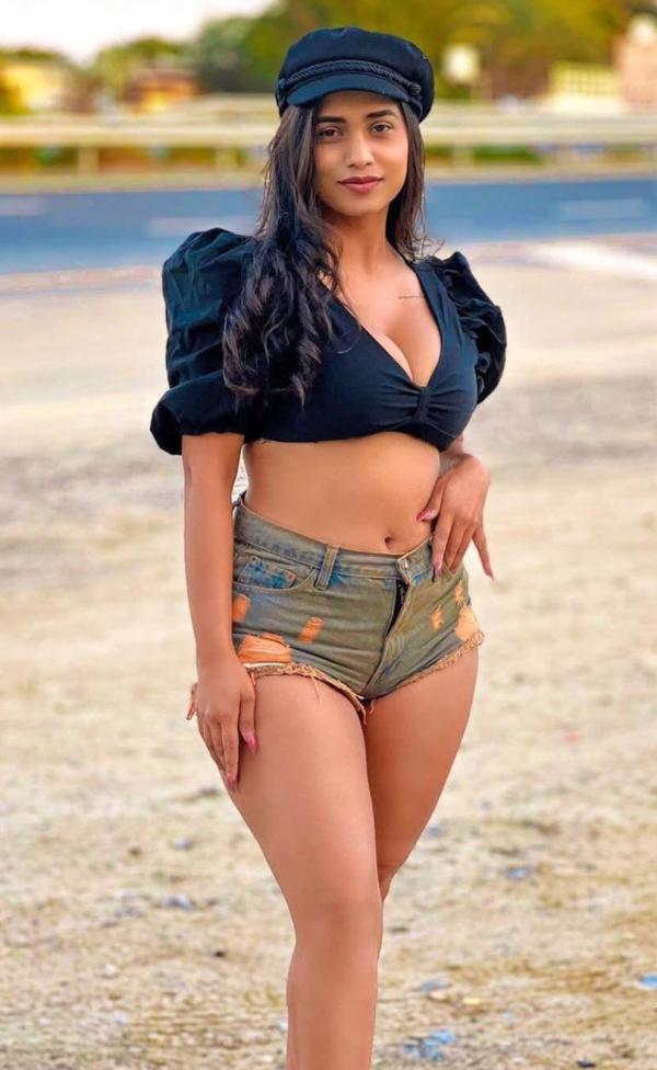 😍WITH FACE 😍 (30MIN - 2000/=) SPECIAL DISCOUNT 🤩OT LIVE CAM SHOW WITH Y SACHINI. BEST SHOW BEST PRICE🫂