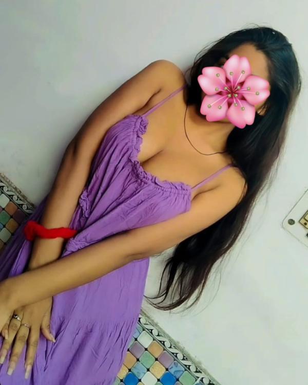 Hot Tamil