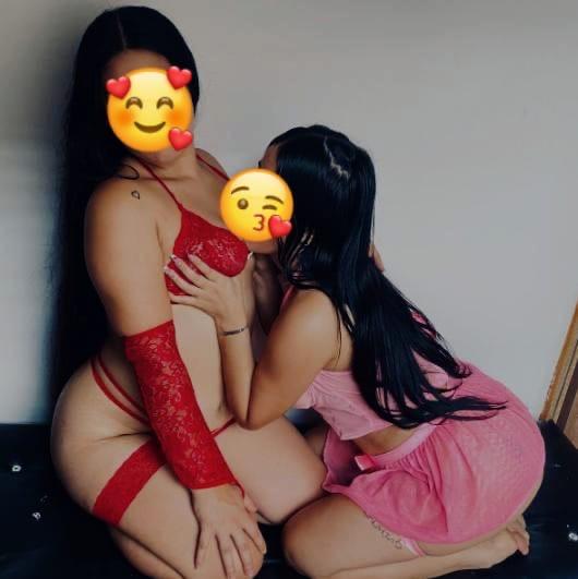 💝🌸LIVE LESBIYAN FUN