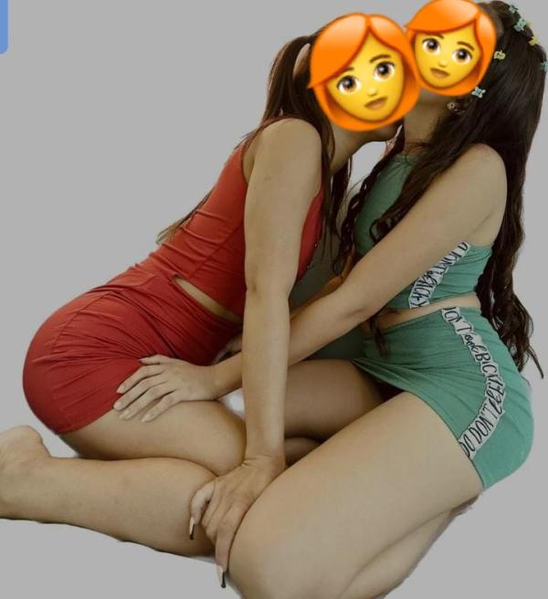 🌺Real Lesbians CAM SHOW -🌙🌹