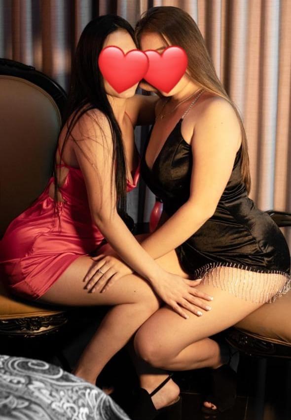 🦋💕.. WE ARE LESBIAN LIVE CAM