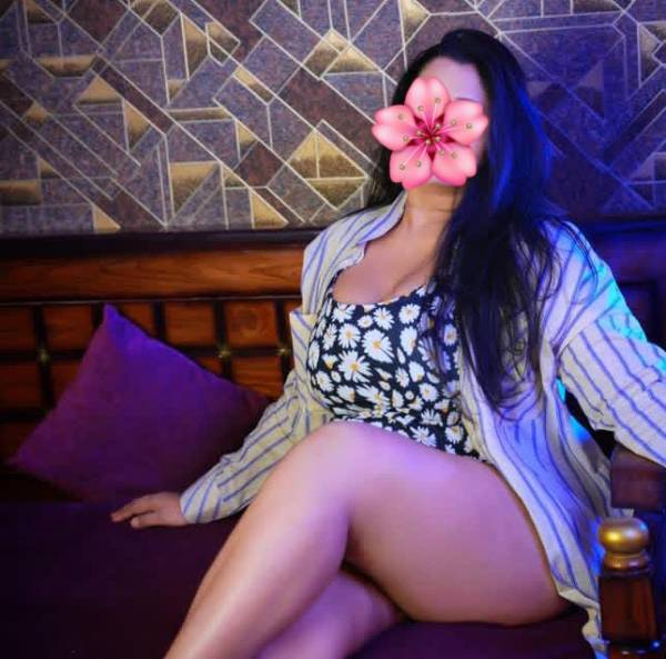 CHUBBY GIRL 💘 6000 🥰 ත්‍රිකුණාමලය