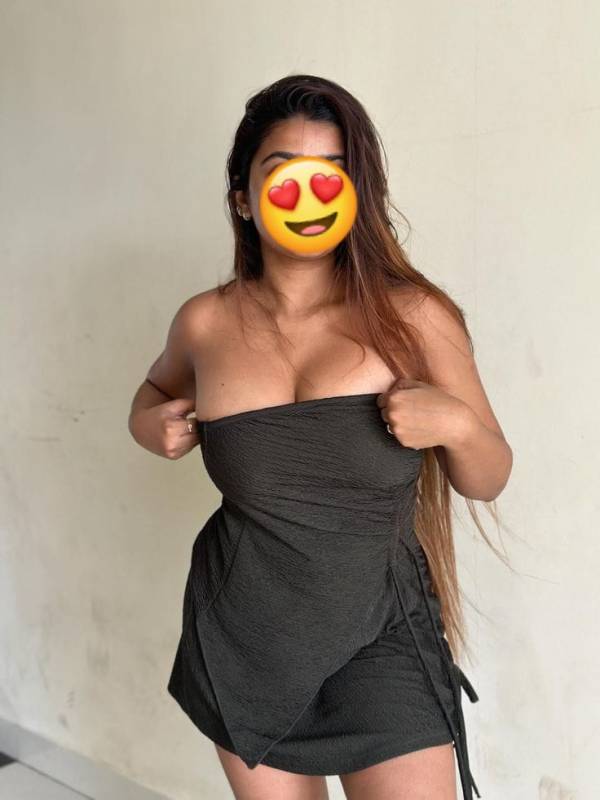 🔥♥️Sexy & Horny Live Cam With Kithmi ♥️🔥