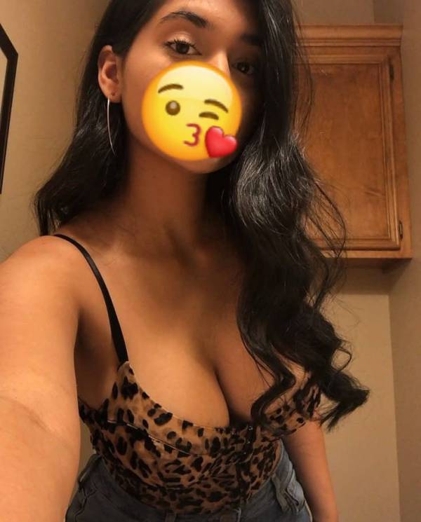 🔥♥️Sexy & Horny Live Cam With Kithmi ♥️🔥