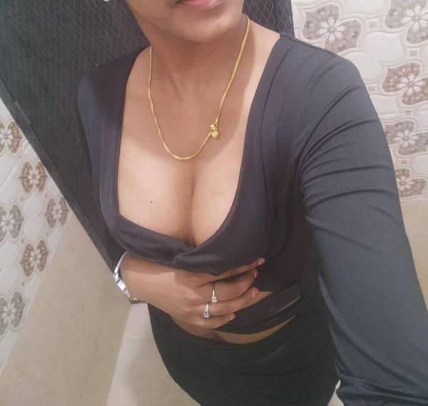 Sexy Girl Show (Tamil )