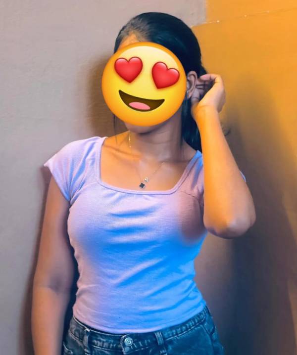 𝐋𝐢𝐯𝐞 𝐂𝐚𝐦_𝐃𝐢𝐥𝐢𝐧𝐢 🧜‍♀️හුරතල් කදක් එක්ක 💋ජූස් බේරෙන සෝ එකක්