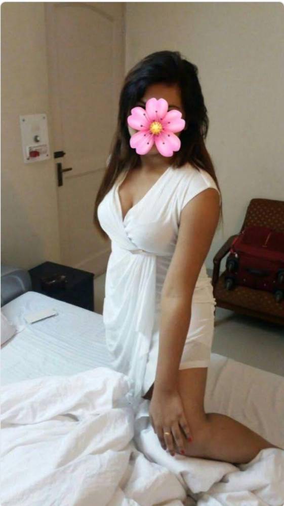 🦋🩷New Girl Full Service 6000 with room Athurugiriya / Kaduwela / Malambe / Godagama  🩷