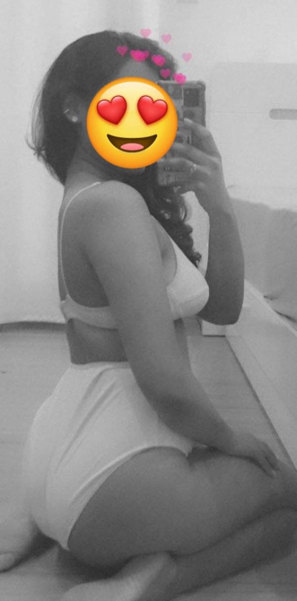 24 Old Young Hot Beautiful Girl Full Service And Cam Service Available 💦❤️ VVIP Service 100% Real Photo Attached 💯❤️