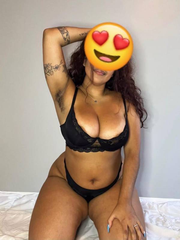 👩‍❤️‍💋‍👩Live Cam With Face Show 👩‍❤️‍💋‍👩