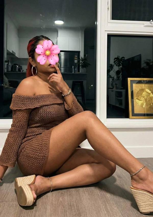 💋 1500/= Hot Genuine Whatsapp Full face cam show 😍