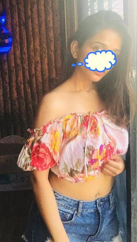 ලස්සන Posh කෑලි ගෙන්නන Spa එක
