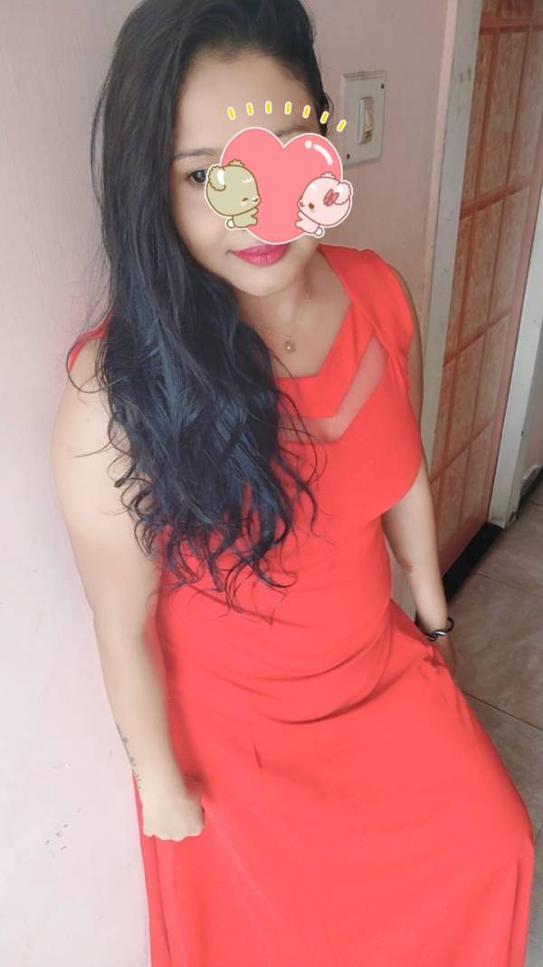 දවස ගානෙ ලස්සන Posh කෑලි ගෙන්නන Spa එක