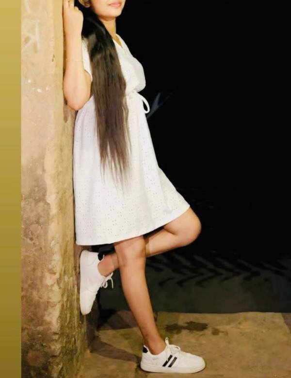 Slim cute 19 girl 8000 with room kollupitiya full service Anal visit ok 🤗 Real ගමේ පොඩි කෙල්ල💯ඔයා කැමති දෙයක් කතා කරලා කරගන්න පුළුවන්🤗