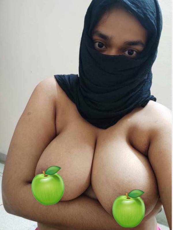 💋💦💧  AM FAZNA SHAFREEN MUSLIM GIRL කෙනෙක් එන්නකෝ මගෙත් එක්ක FUN එකක් ගන්න ජූස් යනකන් දෙනවා ඔයාට පට්ට FUN එකක් 💢