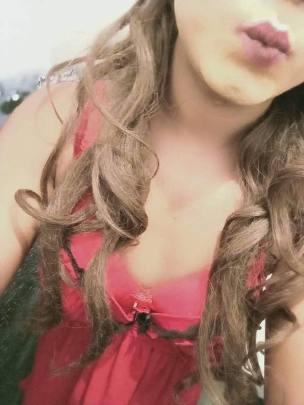 Full service Rs.3500 2sot fun Nishu Hanwella , Kaduwela , kosgama 25 old Hot Lady boy  Full service lovey fun 🙏 (NO CONDITIONS)