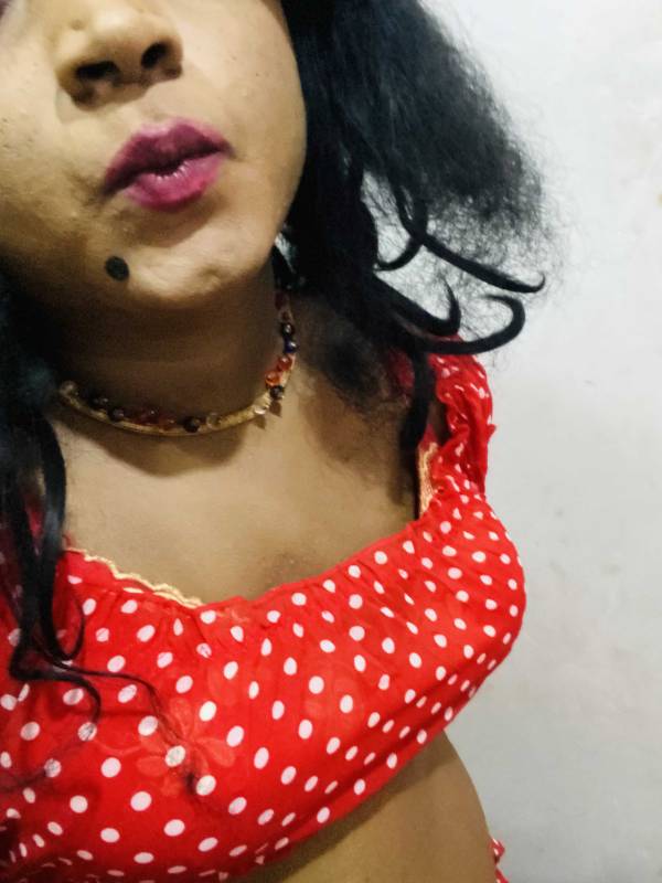 Full service Rs.3500 2sot fun Nishu moratuwa 25 old Hot Lady boy  Full service lovey fun 🙏 (NO CONDITIONS)