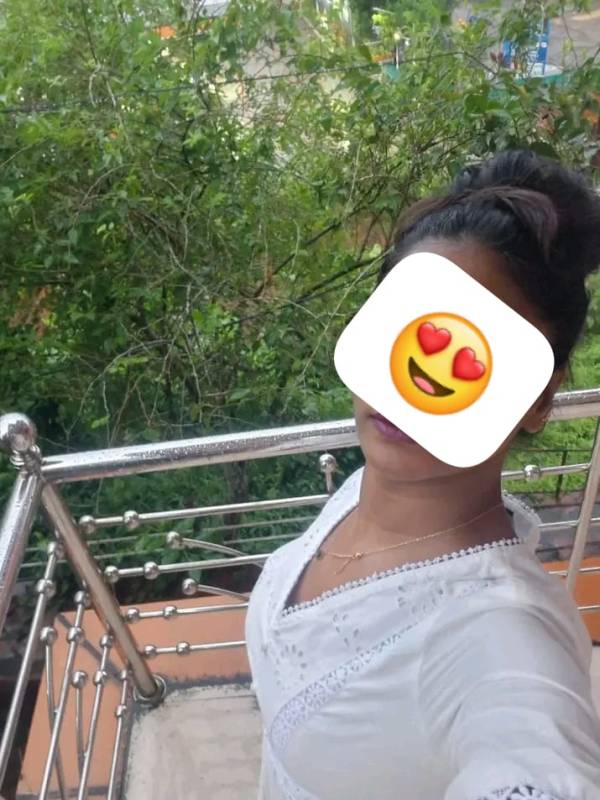 I'm malar தமிழ் பொண்ணு