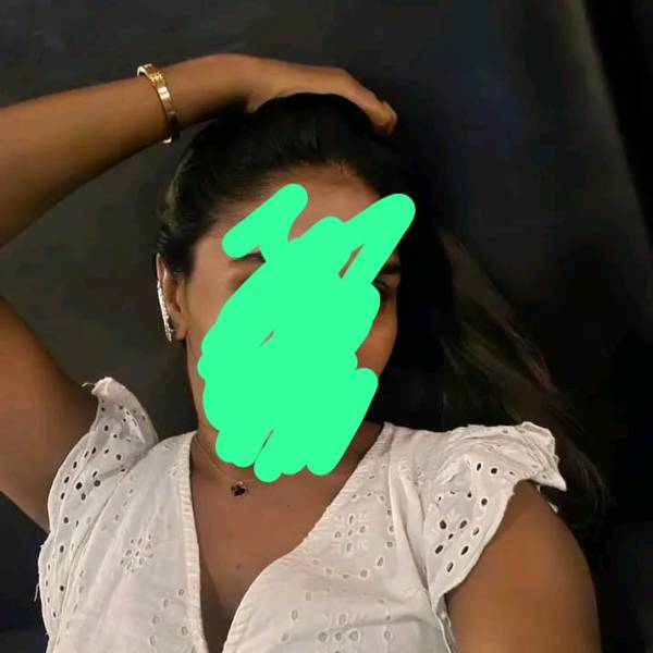 Tamil Girl தமிழ் பொண்ணு