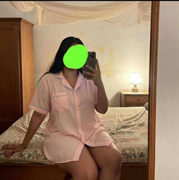 VVIP NEW HOT SEXY GIRL FULL SERVICE NUGEGODA/NAWAL BEAUTIFUL GIRL 7000 FULL HOTEL ROOM 💃🧜‍♂️
