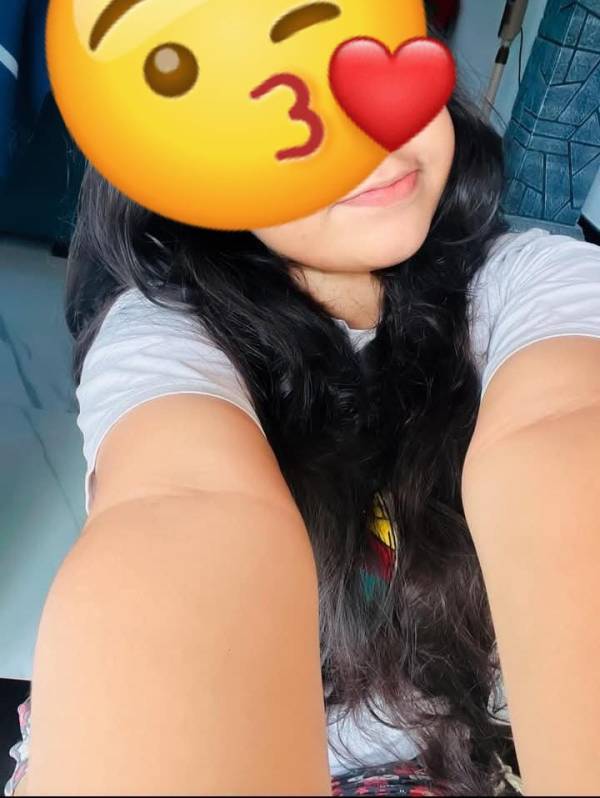 ✅️21 years old VVIP Professional cam girl.✅️