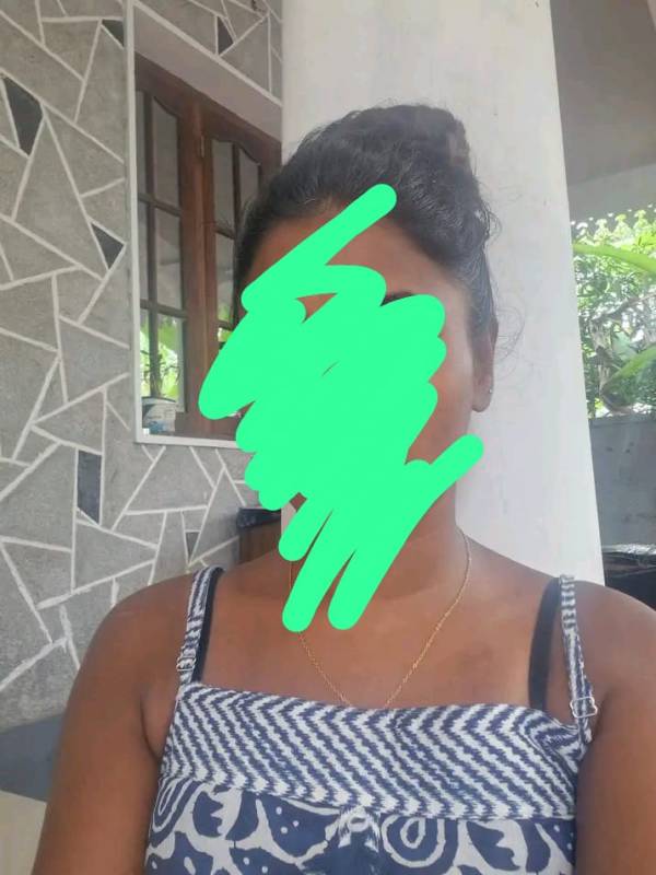 Tamil Girl தமிழ் பொண்ணு
