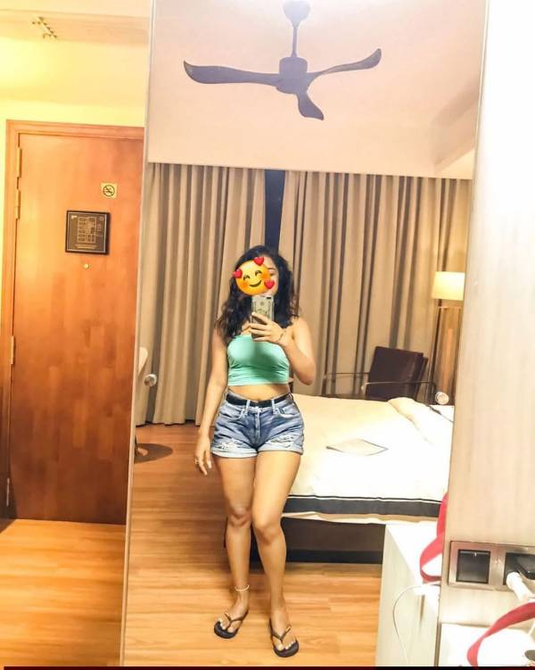 Bambalapitiya   Anal Ok, Full  service
