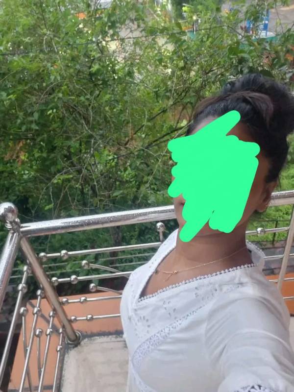 Tamil Girl தமிழ் பொண்ணு