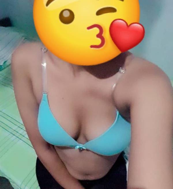 5000/=(කාමරය සමඟ)  only FULL SERVICE AT KURUNEGALA. 🥰ගැහැනු ලමුන් තෝරා ගත හැක😘