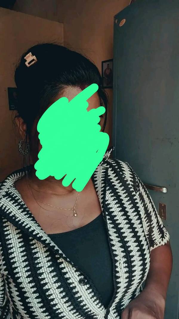 Tamil Girl தமிழ் பொண்ணு
