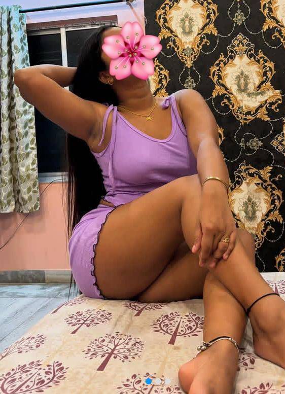 CHUBBY GIRL 💘 6000 🥰 යක්කල ගම්පහ