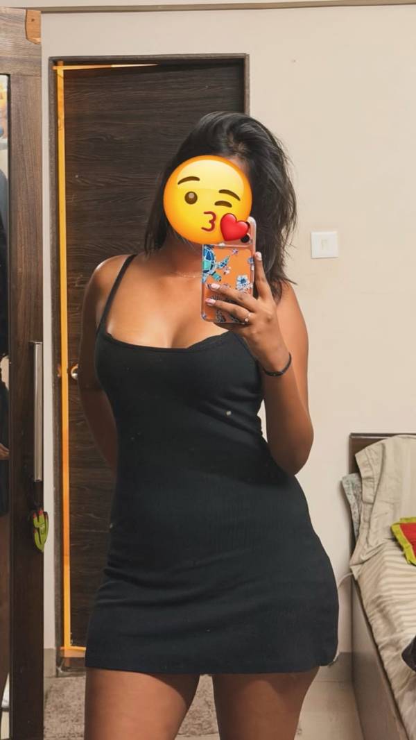Bambalapitiya dehiwela. sexy tamil girl. ✅️அழகான தமிழ் பெண்✅️