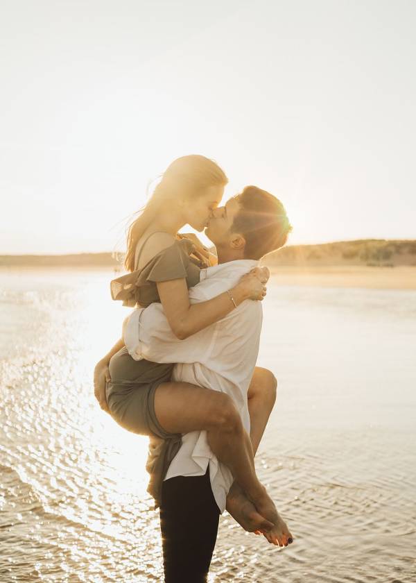 💋 කාන්තාවන් සඳහා පමණයි 💠