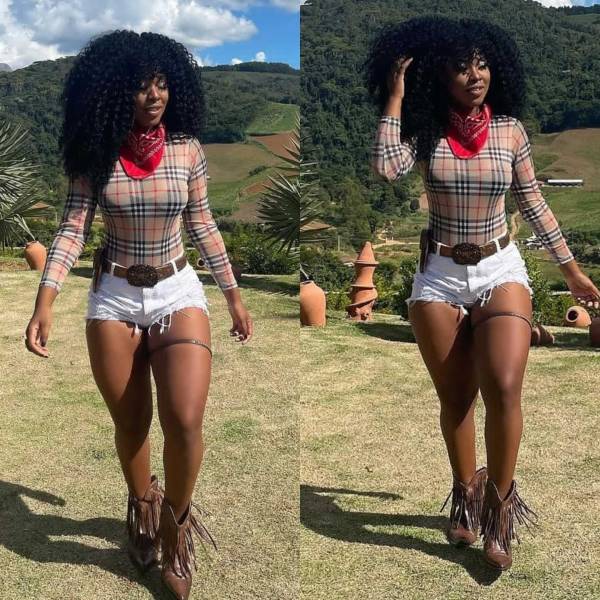 sweethearts meet Suzy Salt from South Africa ready to give you the satisfaction you have been missing dark chocolate soft skin with big booty