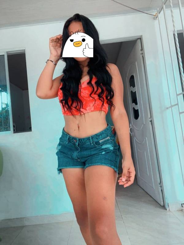 දවස ගානෙ ලස්සන Posh කෑලි ගෙන්නන Spa එක