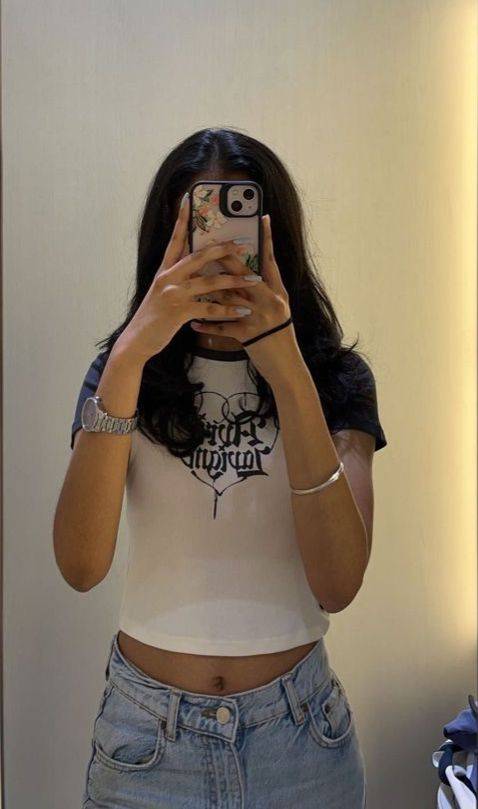 sexy  GIRL AT KADAWATHA