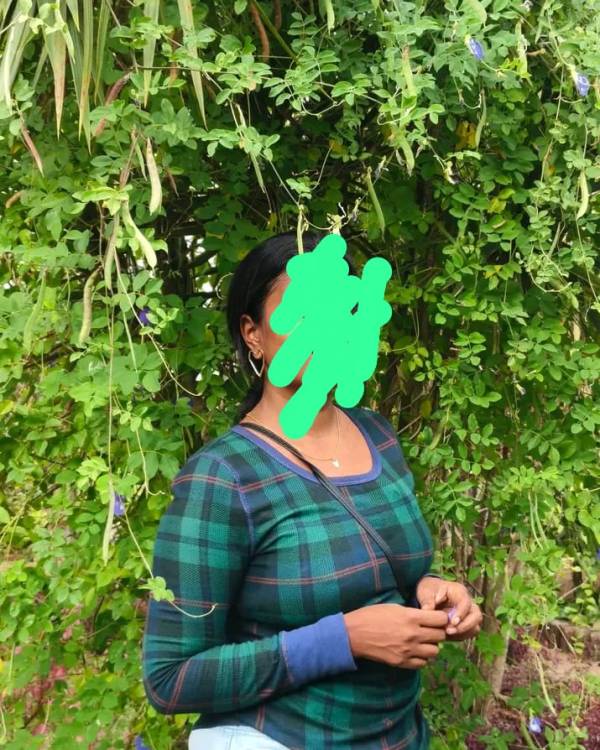 Tamil Girl தமிழ் பொண்ணு
