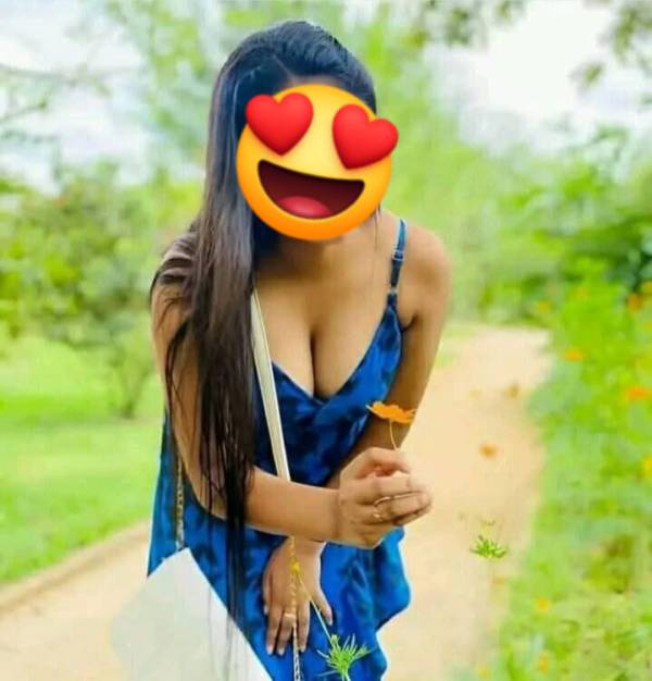 Hot girl at Kegalle කෑගල්ල