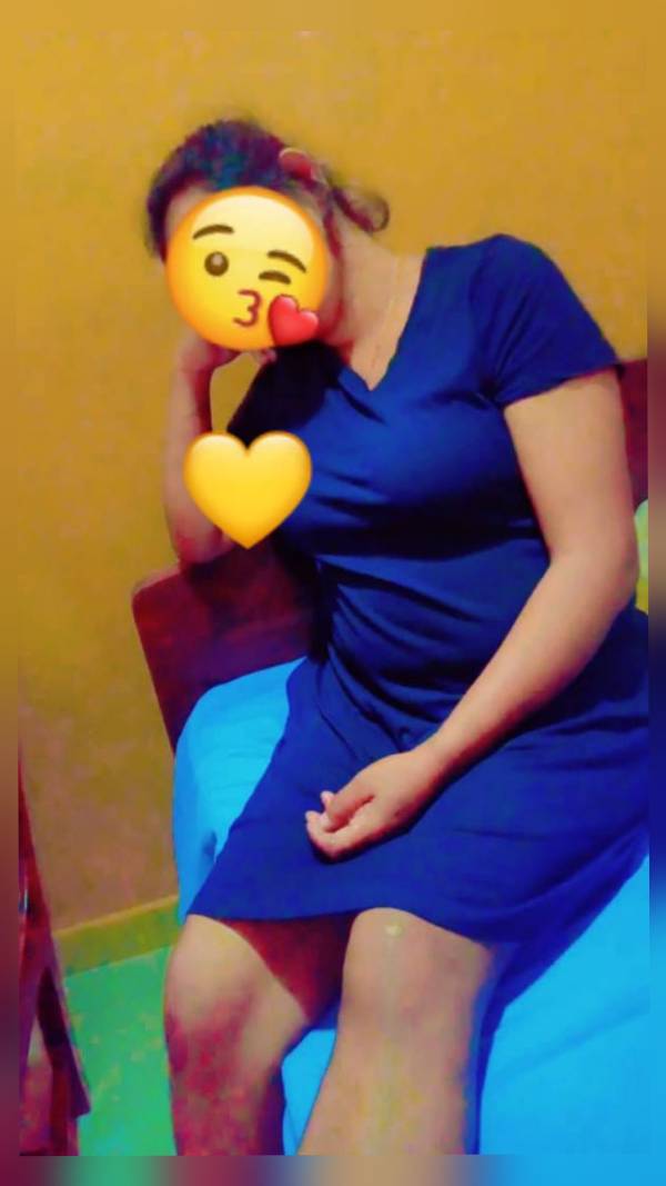DECENT AND HOT GIRL AT pasyala ..mihirigama . Nittambuwa weyangoda