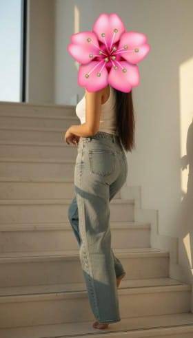 Young Beautiful Girl Full Service Available 5000/= ❤️🥀
